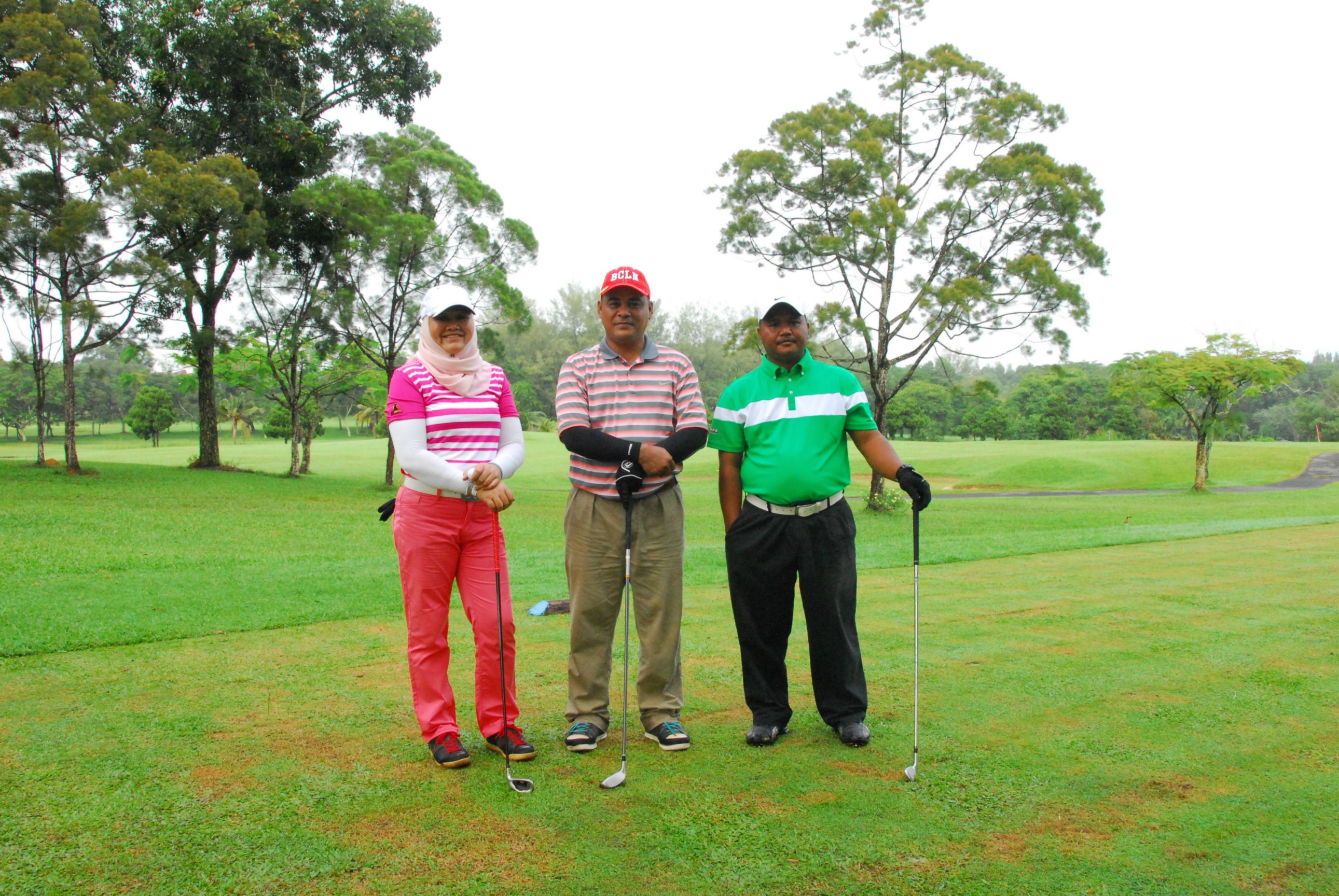 PRO15 157 GOLF DSC 0235.JPG